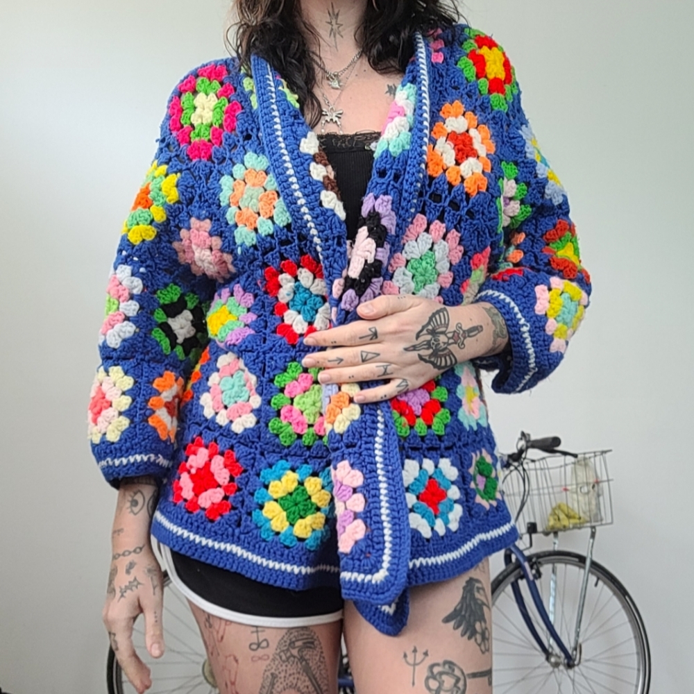 Soldddddddd Vintage crochet knit cropped jacket
